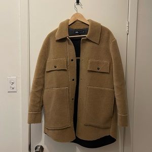 COPY - ZARA - SHERPA SHACKET